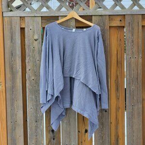 ATTRACTIVE LULULEMON Wrap Top Poncho Top Women's Size 10 SILK BLEND